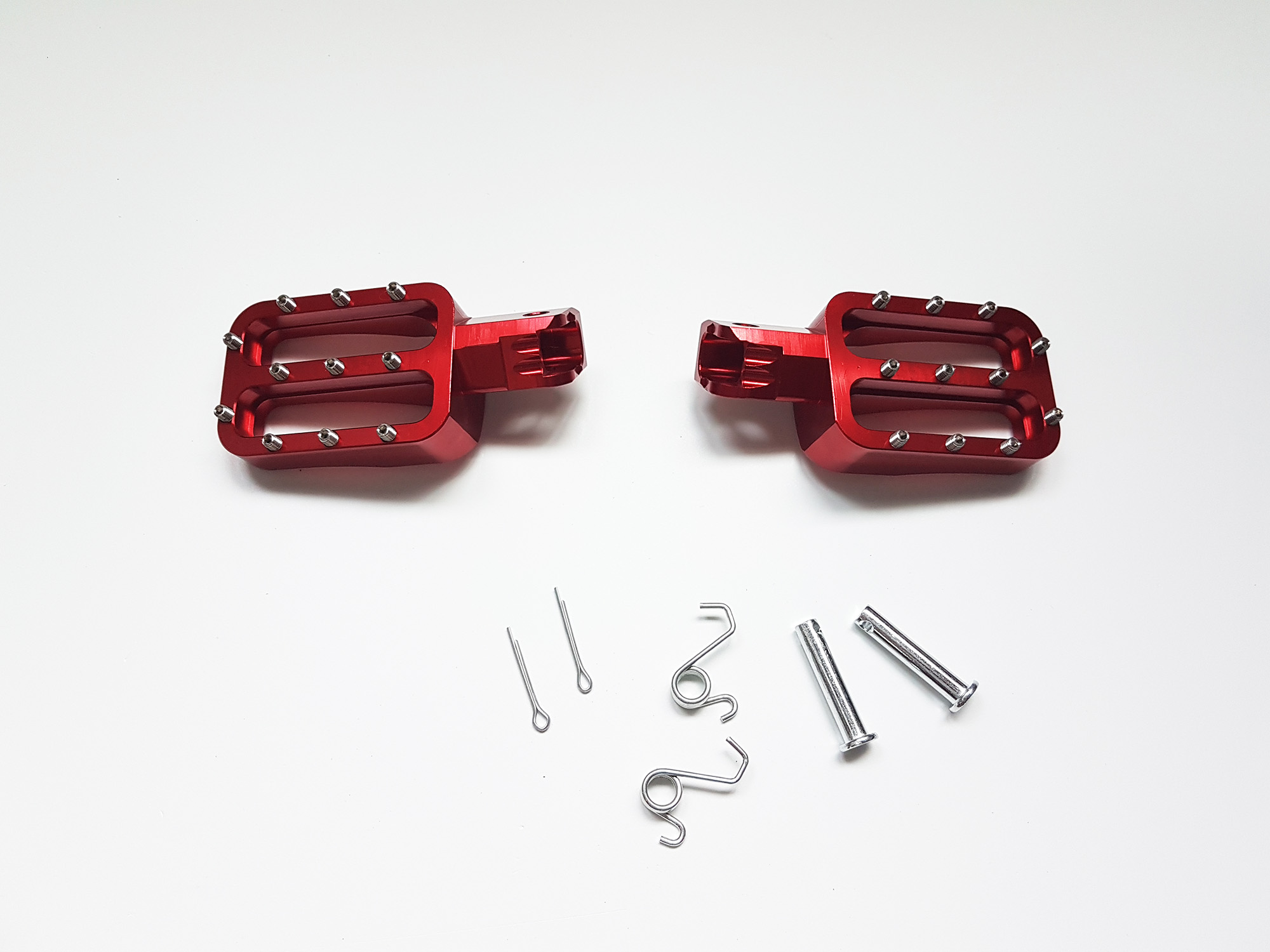 Подножки водителя CNC (пара) красные